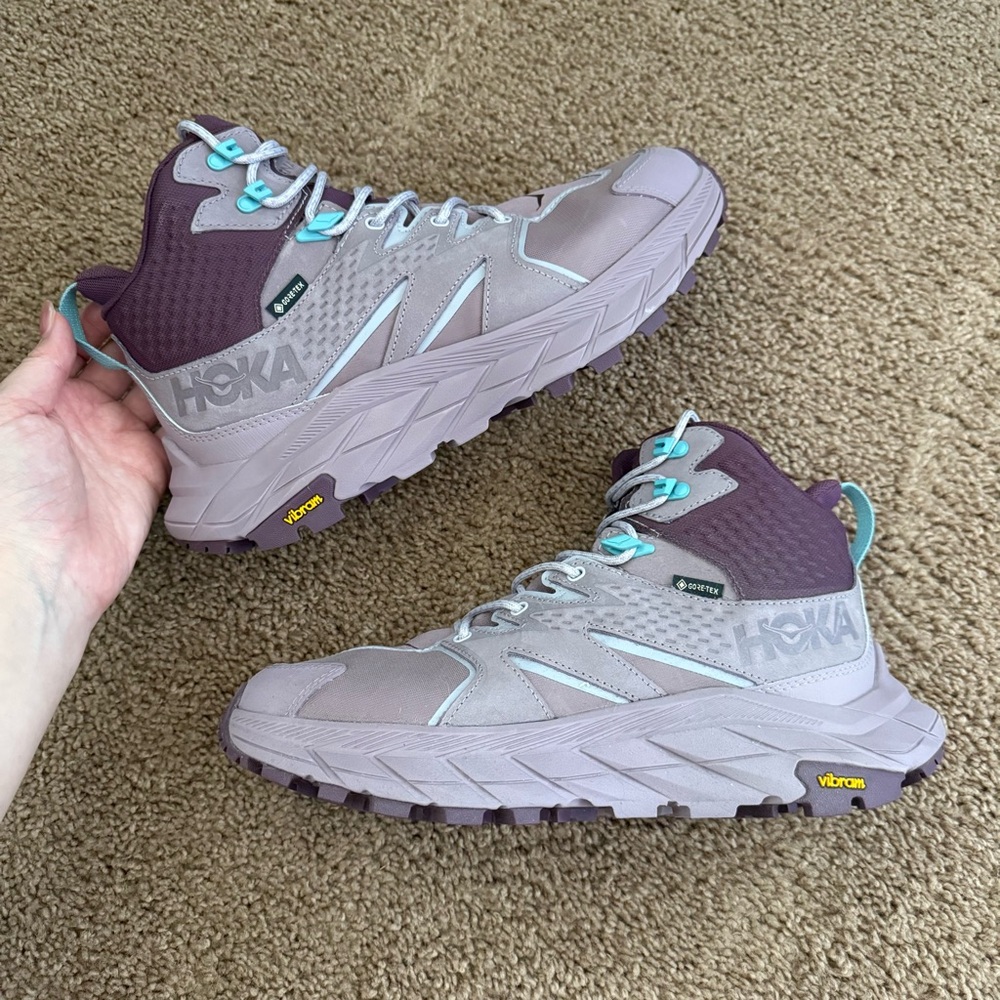 Hoka NWT Women's Size 9 Anacapa Mid GTX Purple Hiking Boots Shoes Eggplant